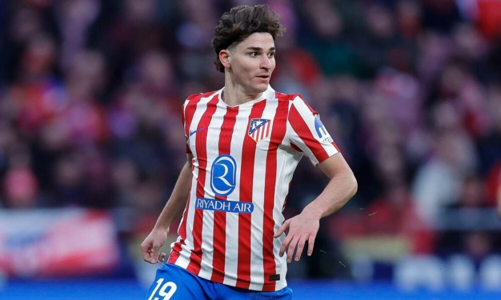 El Chelsea lidera la carrera por Julián Álvarez
