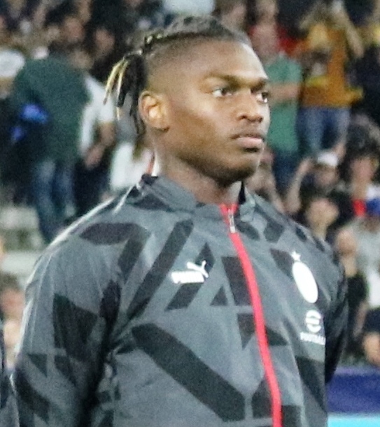 Rafael Leao busca cambiar la Serie A por LaLiga y se ofrece al Barça