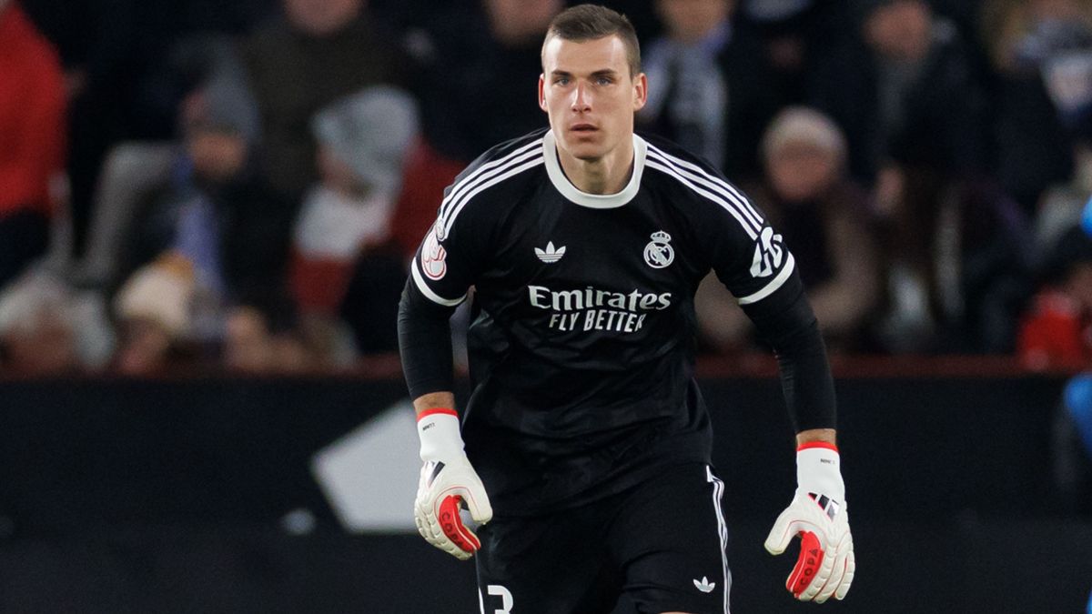 Andriy Lunin, entrenamiento con el Real Madrid, 2026