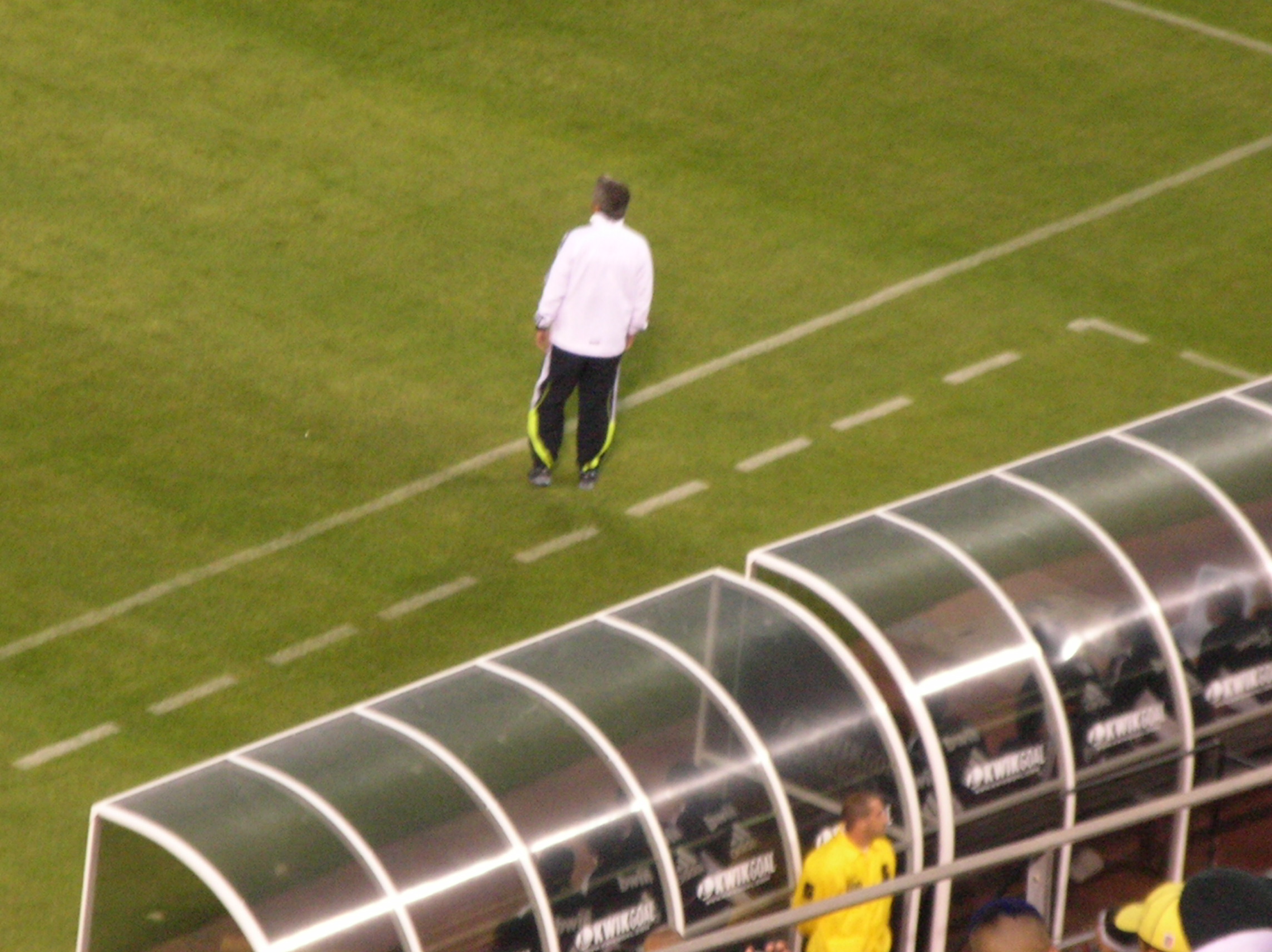 José Mourinho durante un amistoso del Real Madrid en 2010