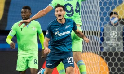 Vedat Muriqi, acción de partido con la Lazio, 2020